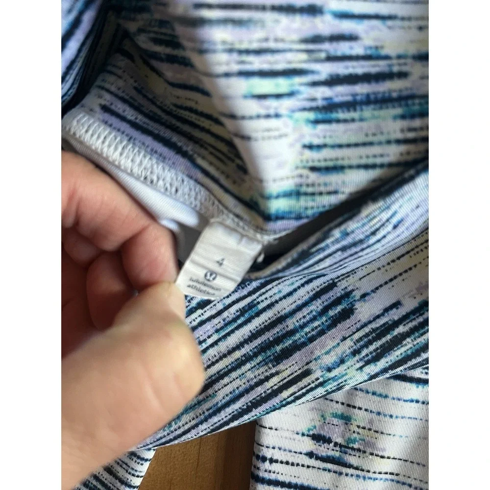 Lululemon Wunder Under Crop Hi-Rise Blurry Belle Size 4 Athletic Leggings Run